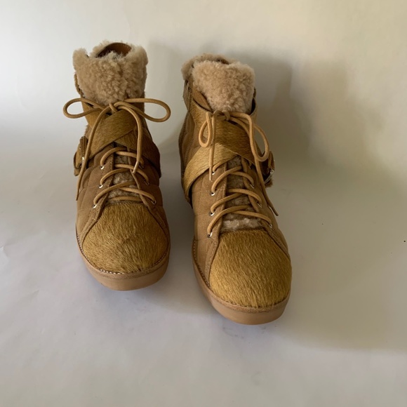 Unique Derek Lam 10 Crosby Calf Hair and Suede Ankle Booties Size 8.5 - Picture 3 of 10